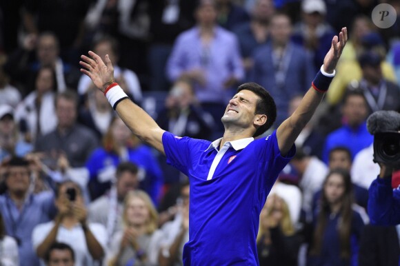 Novak Djokovic lors de la finale de l'US Open à l'USTA Billie Jean King National Tennis Center de Flushing dans le Queens à New York le 13 septembre 2015