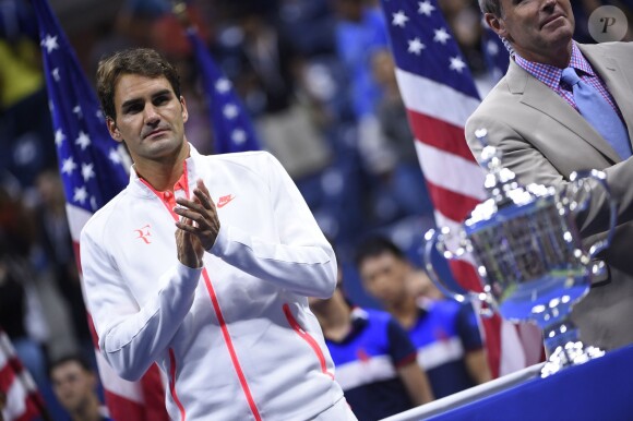 Roger Federer lors de la finale de l'US Open à l'USTA Billie Jean King National Tennis Center de Flushing dans le Queens à New York le 13 septembre 2015
