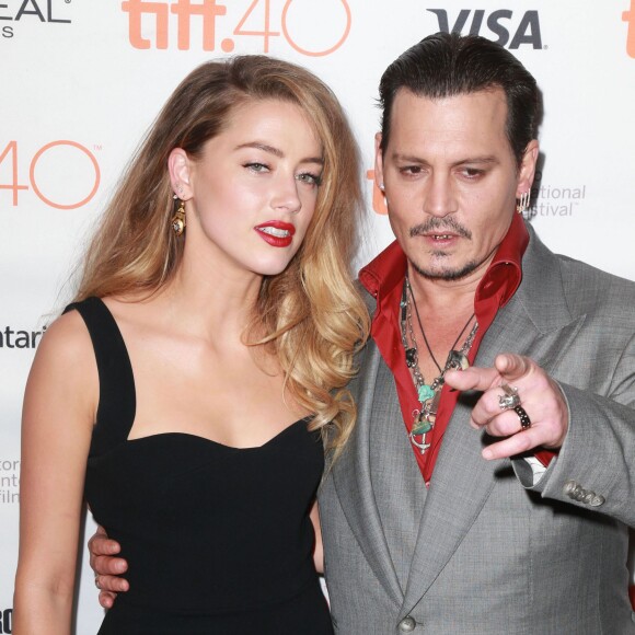 Amber Heard et son mari Johnny Depp - Avant-première du film "Black Mass" lors du Festival International du film de Toronto, le 14 septembre 2015.