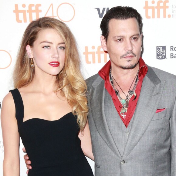 Amber Heard et son mari Johnny Depp - Avant-première du film "Black Mass" lors du Festival International du film de Toronto, le 14 septembre 2015.