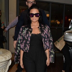 Demi Lovato à la sortie des studios de la BBC à Londres, le 9 septembre 2015