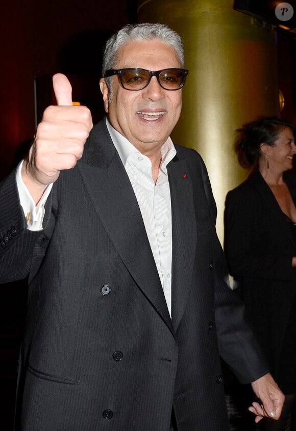 Enrico Macias lors de l'avant-première du film "24 jours" au cinéma Gaumont Marignan à Paris, le 10 avril 2014