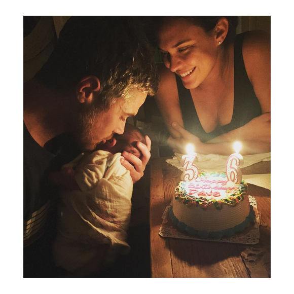 Dave Annable fête ses 36 ans avec sa fille Charlie Mae / photo postée sur Instagram.