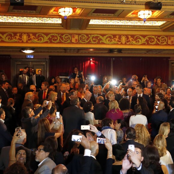 Le roi Felipe VI et la reine Letizia d'Espagne au Festival du film espagnol de Miami le 17 septembre 2015, au théâtre Olympia, dans le cadre de leur visite officielle aux Etats-Unis.