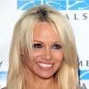 Pamela Anderson - Tapis rouge du " Mercy for Animals Hidden Heroes Gala 2015 " à Los Angeles Le 29 Août 2015