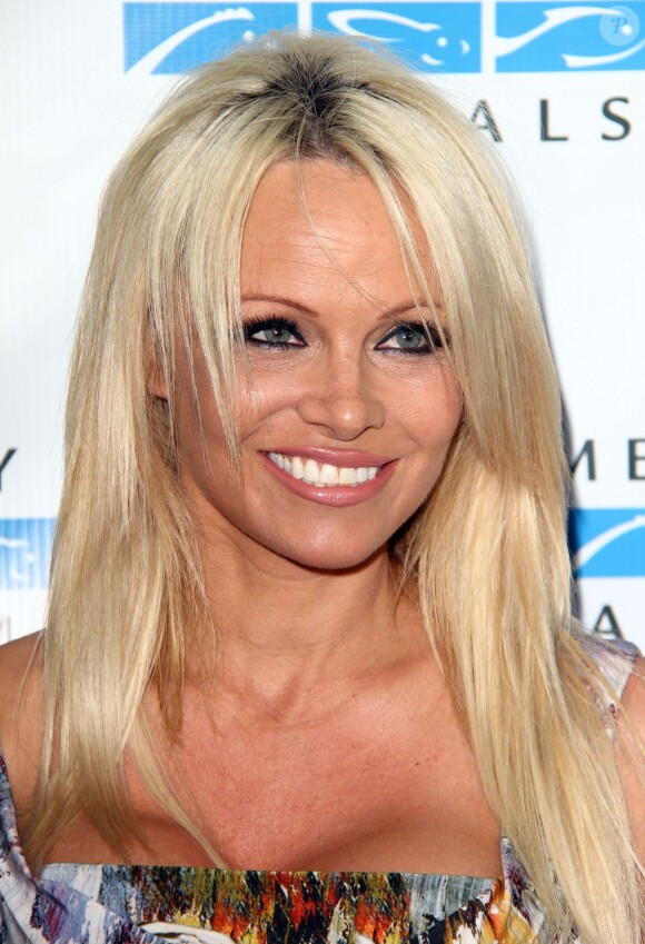 Pamela Anderson - Tapis rouge du " Mercy for Animals Hidden Heroes Gala 2015 " à Los Angeles Le 29 Août 2015