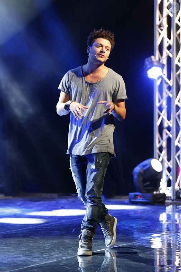 Exclusif - Kev Adams préside la 5 ème édition du festival "Les Écrans de L'Humour" à Marseille le 12 septembre 2015
