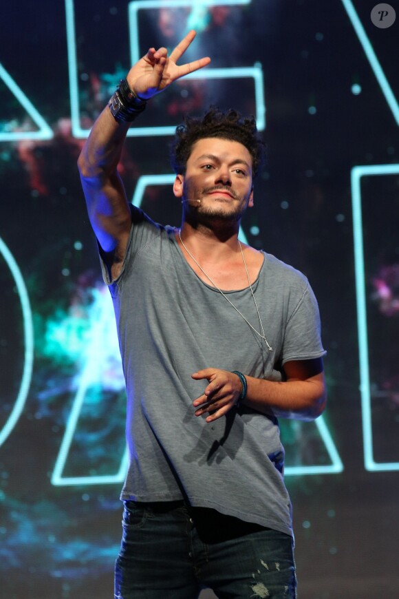 Exclusif - Kev Adams préside la 5 ème édition du festival "Les Écrans de L'Humour" à Marseille le 12 septembre 2015