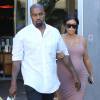 Kanye West et Kim Kardashian, enceinte, vont déjeuner au Cafe Habana à Malibu. Le 20 septembre 2015.
