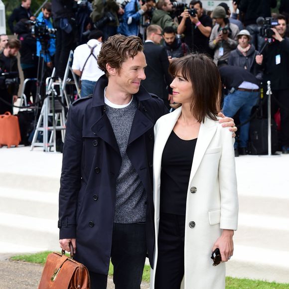 Benedict Cumberbatch et son épouse Sophie Hunter assistent au défilé Burberry Prorsum (collection printemps-été 2016) à Hyde Park. Londres, le 21 septembre 2015.
