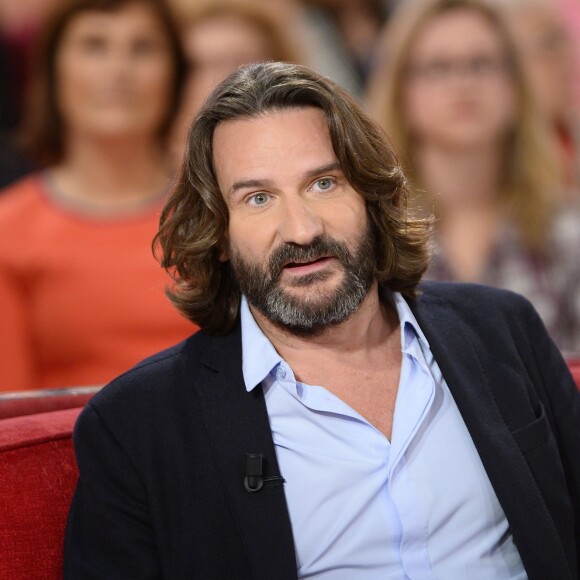 Frédéric Beigbeder - Enregistrement de l'émission "Vivement Dimanche" à Paris le 19 novembre 2014