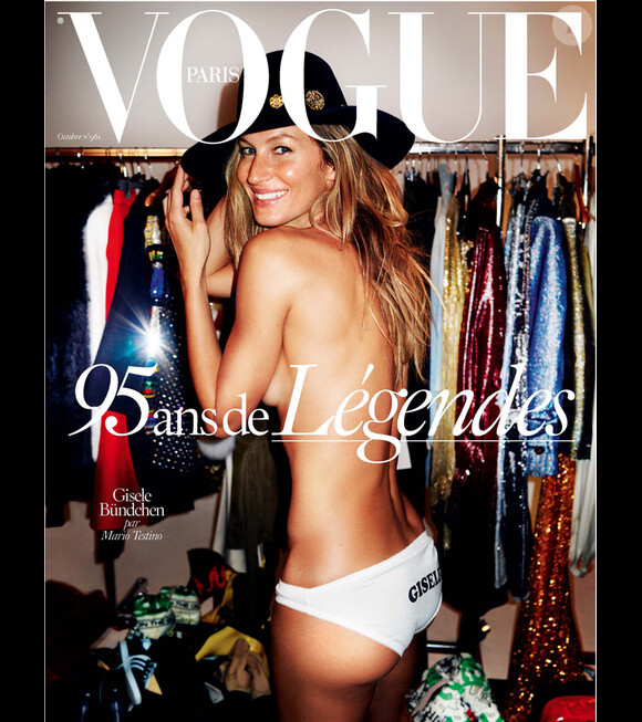 Gisele Bündchen photographiée par Mario Testino en couverture du magazine Vogue Paris. Numéro d'octobre 2015.