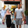 Melissa Joan Hart et son mari Mark Wilkerson font du shopping a New York, le 18 juillet 2013.