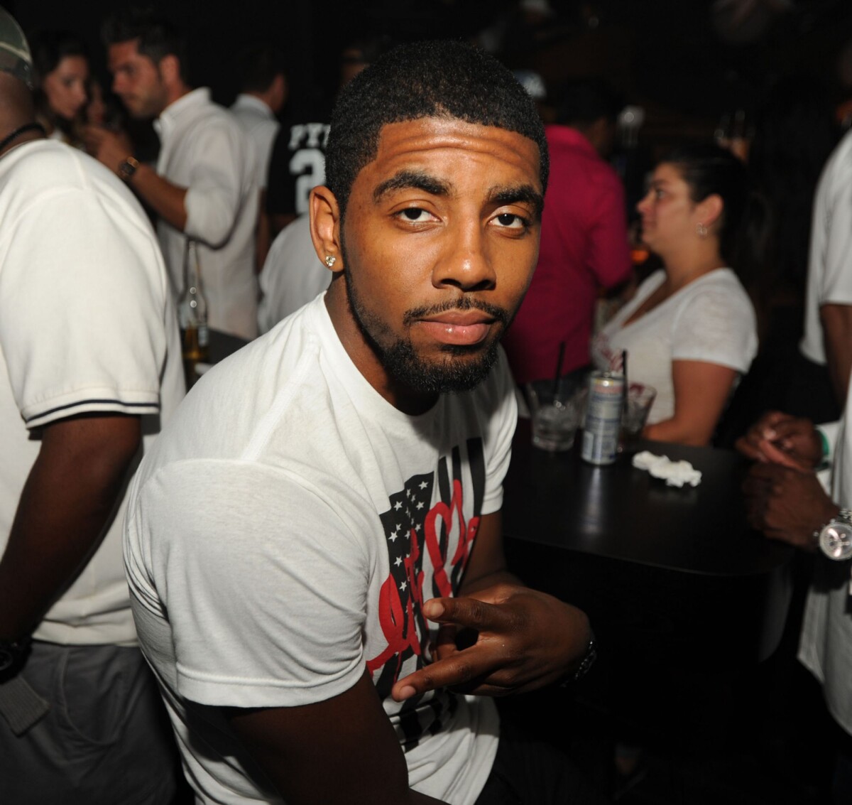 Kyrie Irving La star de la NBA aurait mis enceinte Miss Texas Purepeople