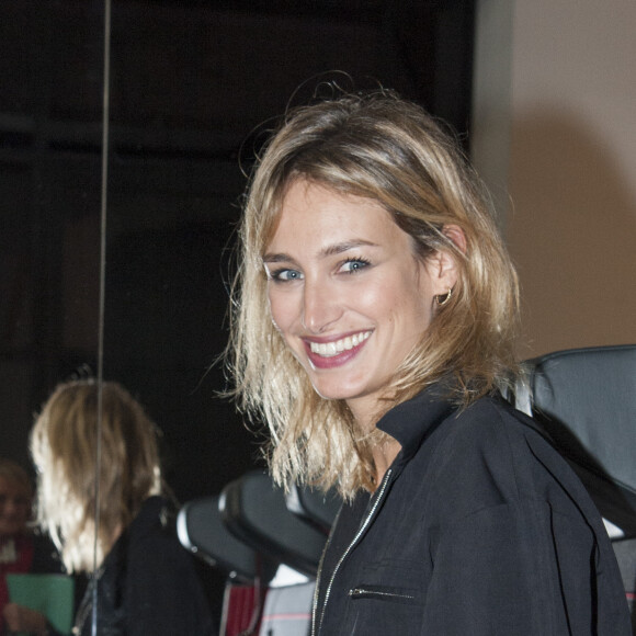Exclusif - Pauline Lefèvre - Présentation au Palais de Tokyo le 24 septembre 2015 de l'exposition "Avant-Première Classe" qui lève le voile sur le futur siège TGV première classe et présente les coulisses de sa conception.