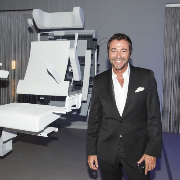 Exclusif - Bernard Montiel - Présentation au Palais de Tokyo le 24 septembre 2015 de l'exposition "Avant-Première Classe" qui lève le voile sur le futur siège TGV première classe et présente les coulisses de sa conception.