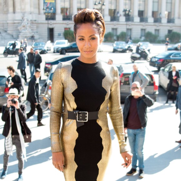 Jada Pinkett Smith arrive au Grand Palais pour assister au défilé Guy Laroche (collection printemps-été 2016). Paris, le 30 septembre 2015.