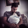 Lorik Cana présente son premier bébé le 24 septembre 2015.