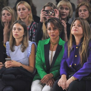 Emily Marant, Jada Pinkett Smith et Eva Cavalli au premier rang du défilé Vionnet (collection printemps-été 2016) au Couvent des Cordeliers. Paris, le 30 septembre 2015.