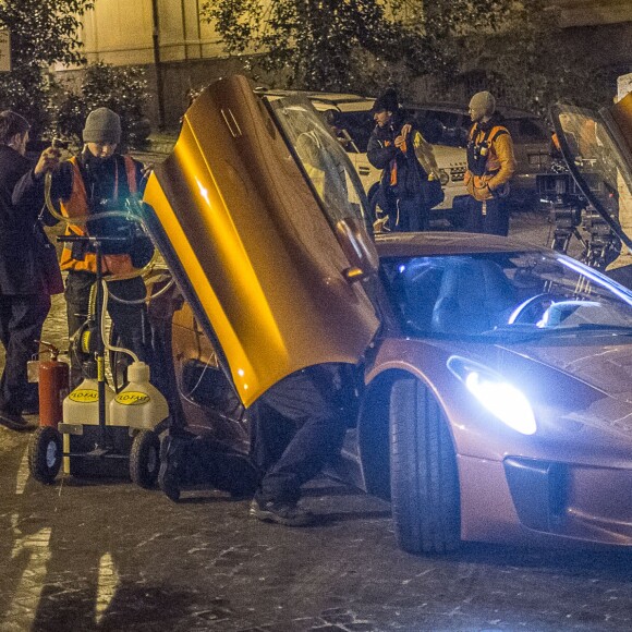 Les scènes de course-poursuite filmées par Sam Mendes à Rome pour le film Spectre. Le 9 mars 2015.
