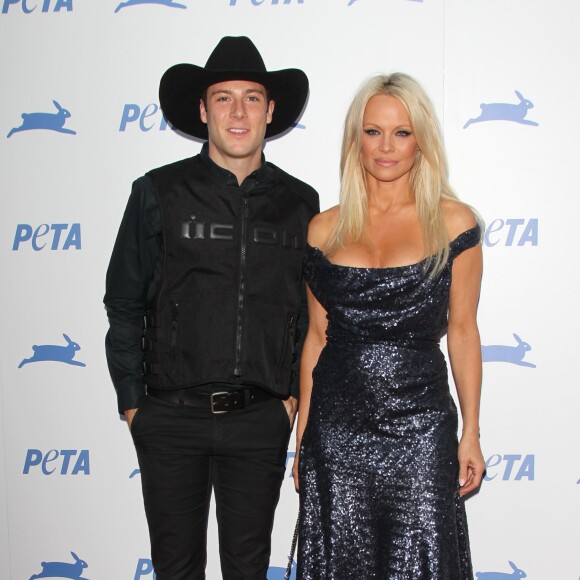 Pamela Anderson - Soirée de gala du 35ème anniversaire de la PETA à Los Angeles, le 30 septembre 2015.