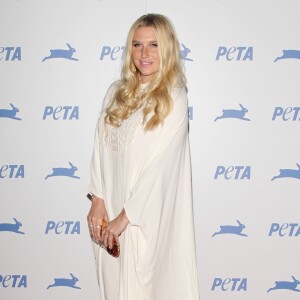 Kesha - Soirée de gala du 35ème anniversaire de la PETA à Los Angeles, le 30 septembre 2015.