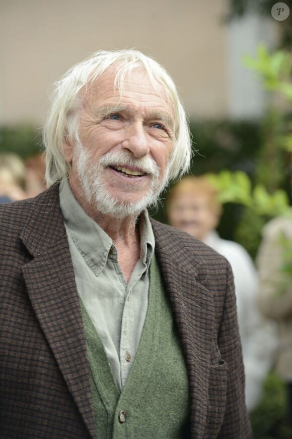 Exclusif - L'acteur Pierre Richard, parrain du musée Raimu à Marignane, participe à l'inauguration avec la petite fille de l'acteur Isabelle Nohain-Raimu le 29 septembre 2015.