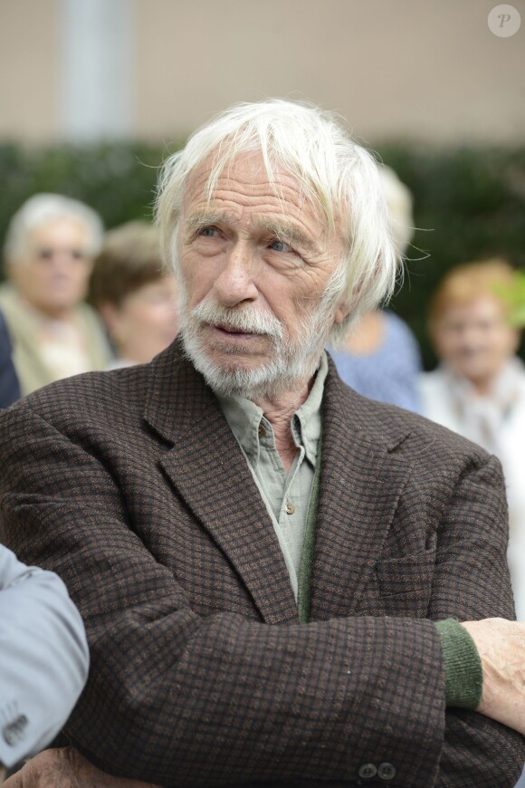 Exclusif - L'acteur Pierre Richard, parrain du musée Raimu à Marignane, participe à l'inauguration avec la petite fille de l'acteur Isabelle Nohain-Raimu le 29 septembre 2015.
