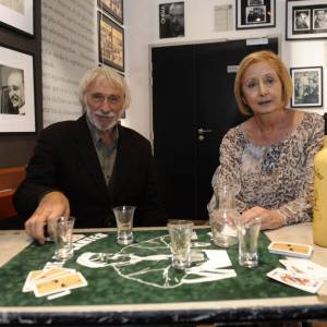 Exclusif - L'acteur Pierre Richard, parrain du musée Raimu à Marignane, participe à l'inauguration avec la petite fille de l'acteur Isabelle Nohain-Raimu le 29 septembre 2015.