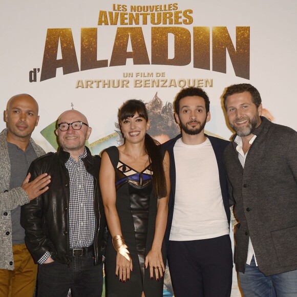 Eric Judor, Michel Blanc, Vanessa Guide, William Lebghil et Arthur Benzaquen (réalisateur) - Avant-première du film "Les Nouvelles Aventures d'Aladin" au Grand Rex à Paris, le 6 octobre 2015.