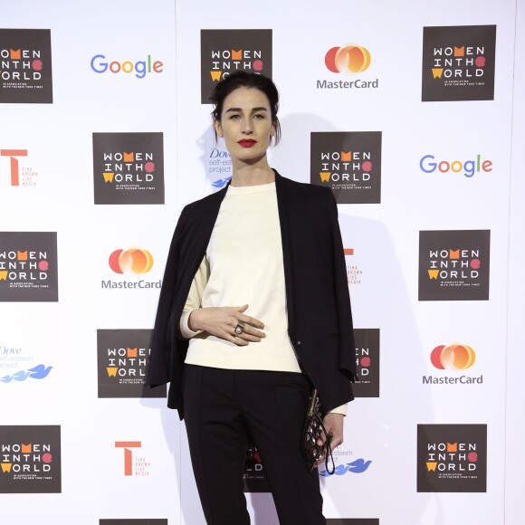 Erin O'Connor au sommet Women in the World à Londres, le 8 octobre 2015