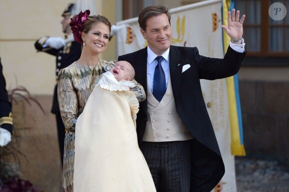 La princesse Madeleine de Suède, son mari Christopher (Chris) O'Neill et leur fils le prince Nicolas de Suède - Arrivées au baptême du prince Nicolas de Suède à la chapelle du palais Drottningholm à Stockholm, le 11 octobre 2015