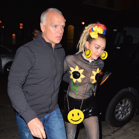 Miley Cyrus arrive à l'after party SNL à New York, le 3 octobre 2015