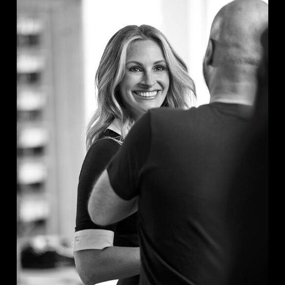 Julia Roberts lors d'un shooting photo pour la marque Calzedonia.