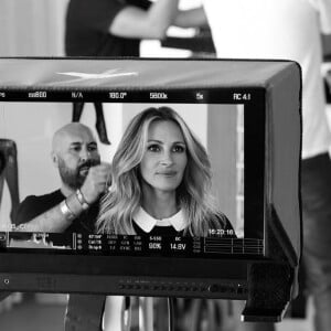 Julia Roberts lors d'un shooting photo pour la marque Calzedonia.