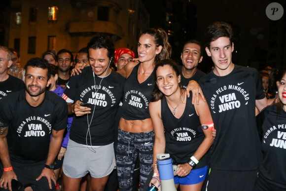 Le top Izabel Goularta participé à un run à Sao Paulo, le 18 octobre 2015
