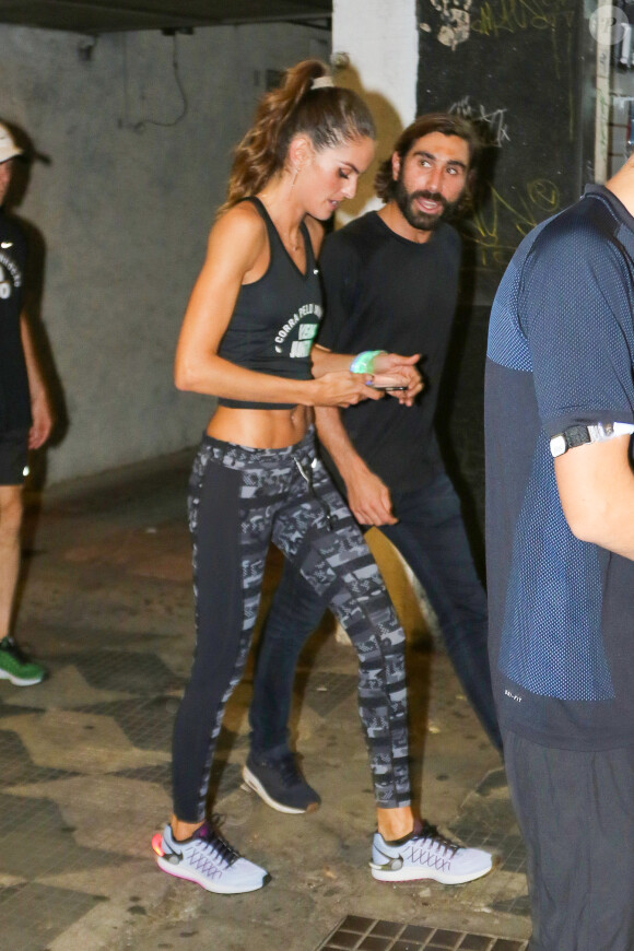 Le top Izabel Goularta participé à un run à Sao Paulo, le 18 octobre 2015