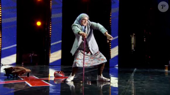 Mémé Gangsta, dans La France a un incroyable talent (saison 10, épisode 1), le mardi 20 octobre 2015 sur M6.