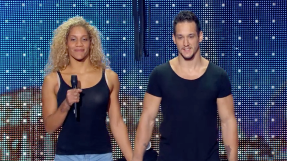 Cécile et Roman, dans La France a un incroyable talent (saison 10, épisode 1), le mardi 20 octobre 2015 sur M6.