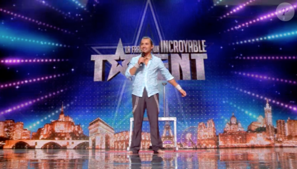 Raul, dans La France a un incroyable talent (saison 10, épisode 1), le mardi 20 octobre 2015 sur M6.