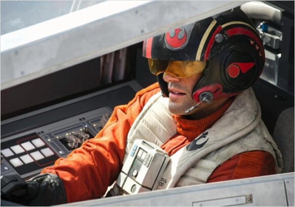 Oscar Isaac dans Star Wars – Le Réveil de la Force.