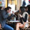 Exclusif - Claudia Romani et Kevin Gleizes de "Secret Story 9" sont en séjour à Bordeaux depuis le 6 octobre 2015. Les amoureux prennent un verre à la terrasse d'un café.