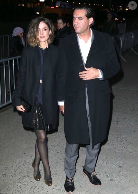 Rose Byrne et son petit-ami Bobby Cannavale - Arrivée des people à la première du film "Danny Collins" à New York, le 18 mars 2015.