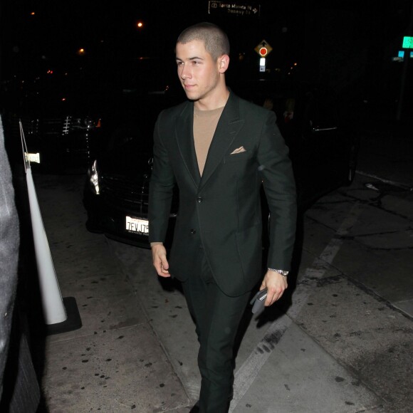Nick Jonas - People au restaurant Craig de West Hollywood le 21 septembre 2015.