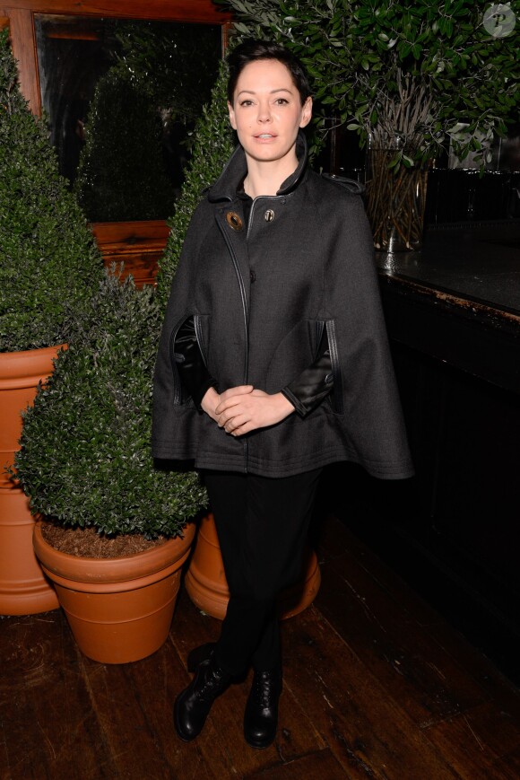 Rose McGowan assiste au déjeuner de coup d'envoi du programme "Through Her Lens: The Tribeca Chanel Women's Filmmaker Program" au restaurant Locanda Verde. New York, le 26 octobre 2015.