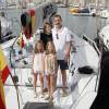 La reine Letizia, le roi Felipe VI et leurs filles, la princesse Leonor des Asturies et l'infante Sofia au club nautique de Palma de Majorque le 8 août 2015