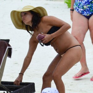 Exclusif - Eva Longoria, en vacances à Cancun, le 11 octobre 2015.