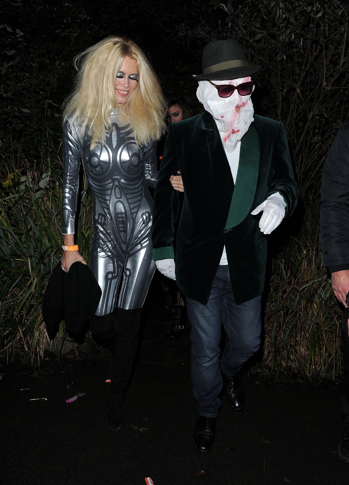 Photo : Claudia Schiffer et son mari Matthew Vaughn - People à la soirée  Halloween de Jonathan Ross à Londres. Le 31 octobre 2015 - Purepeople