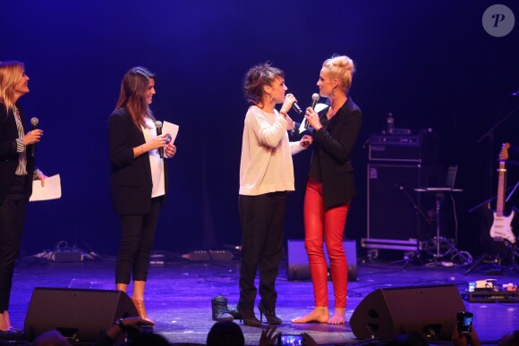 Justine Fraioli, Karine Ferri (enceinte), la chanteuse Zaz, Elodie Gossuin-Lacherie - Concert RFM Music Live au Comedia à Paris le 3 novembre 2015.