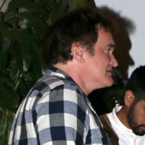 Quentin Tarantino quitte accompagné de sa famille le Chateau Marmont à West Hollywood, le 22 septembre 2015.